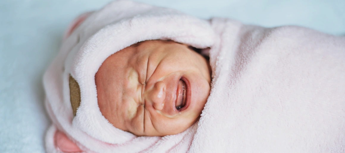 Kolikli Bebek Nasıl Anlaşılır ve Sakinleşir?